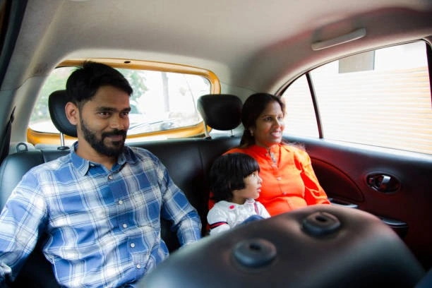 Local cab rental by the hour for city rides and business meetings